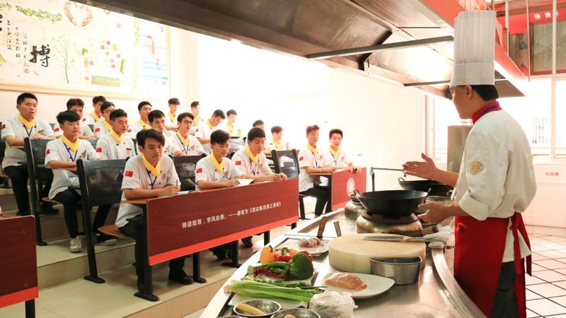 零食批发商绕开厂家直销报价的隐性成本